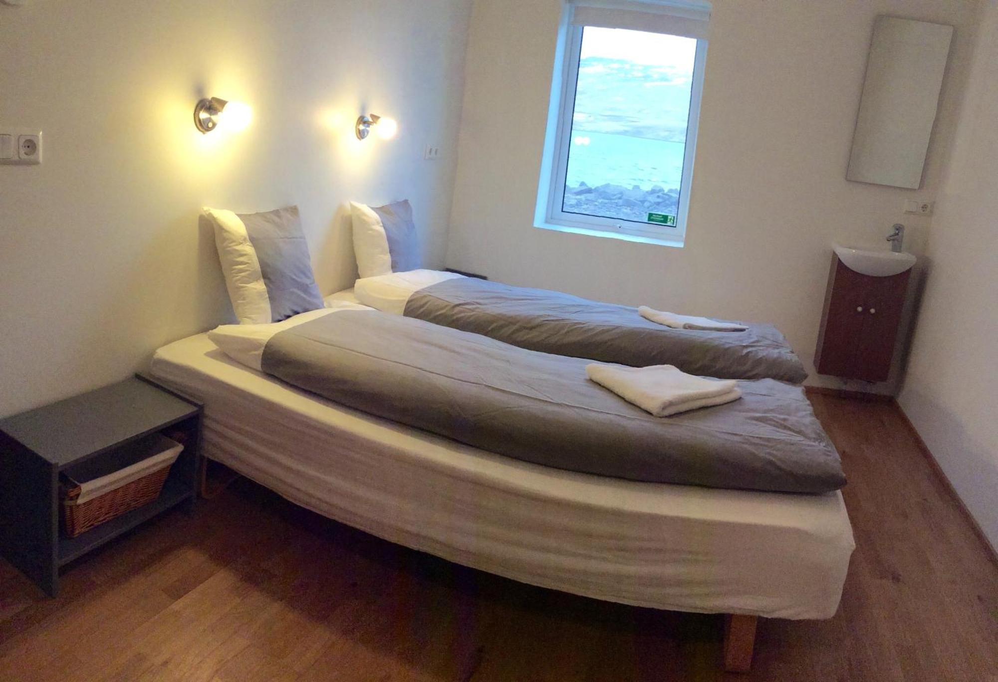 Tangahus Guesthouse Bortheyri Стая снимка