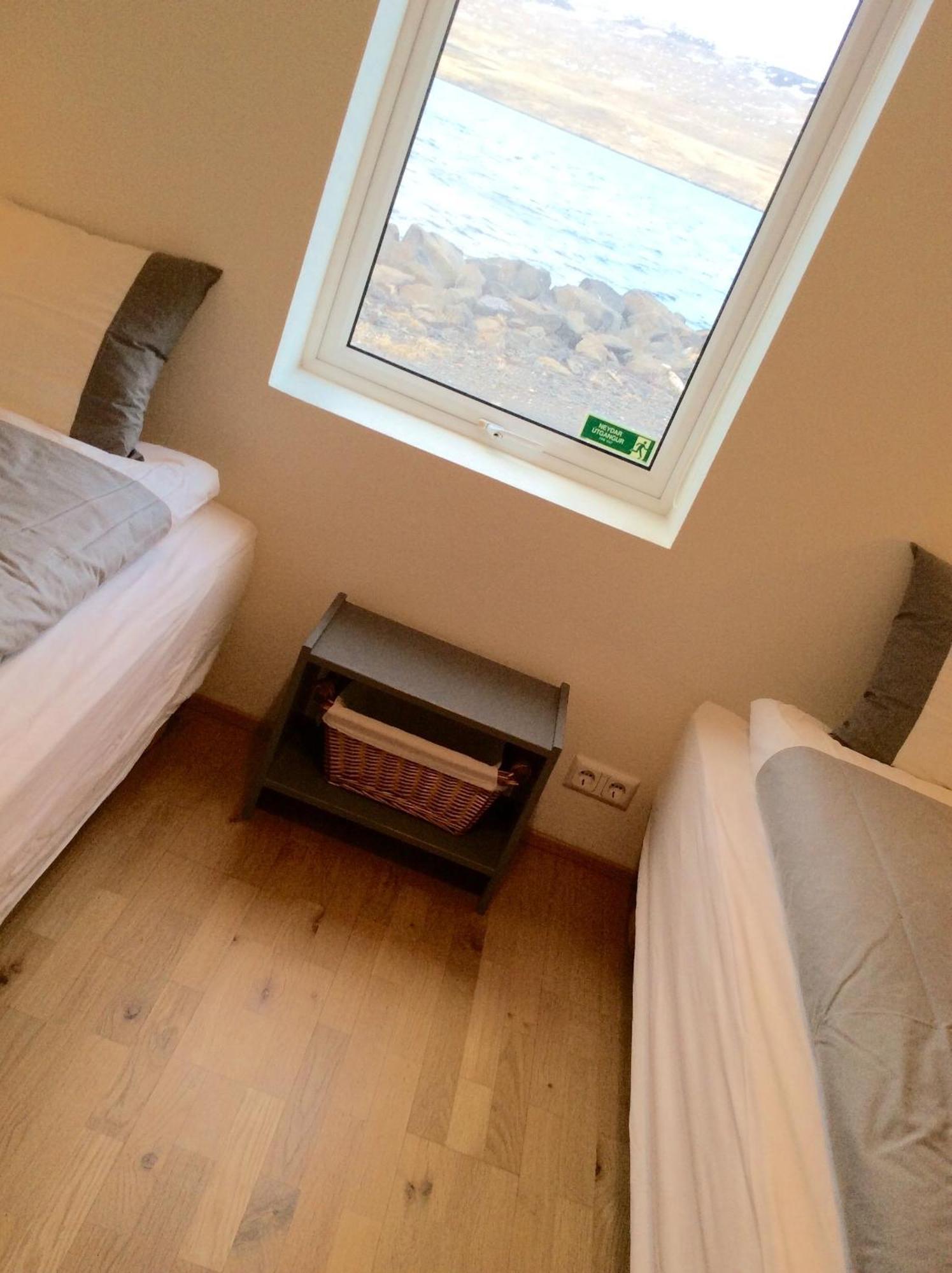 Tangahus Guesthouse Bortheyri Стая снимка